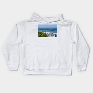 Beach and pier, Ostseebad Kuhlungsborn, Mecklenburg-West Pomerania, Germany, Europe Kids Hoodie